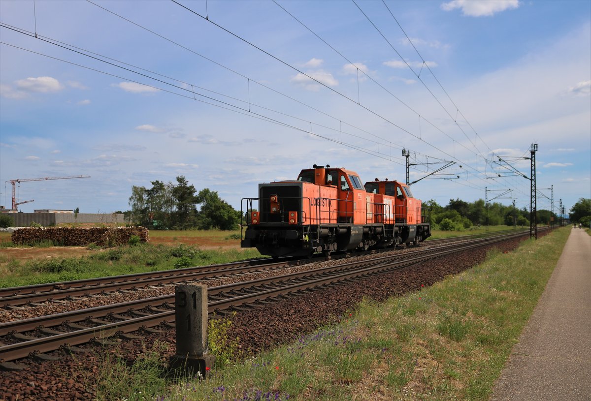 BBL 214 029-1 und 214 028-3 in Waghäusel (Baden Württemberg) als Lokuzg am 31.05.20