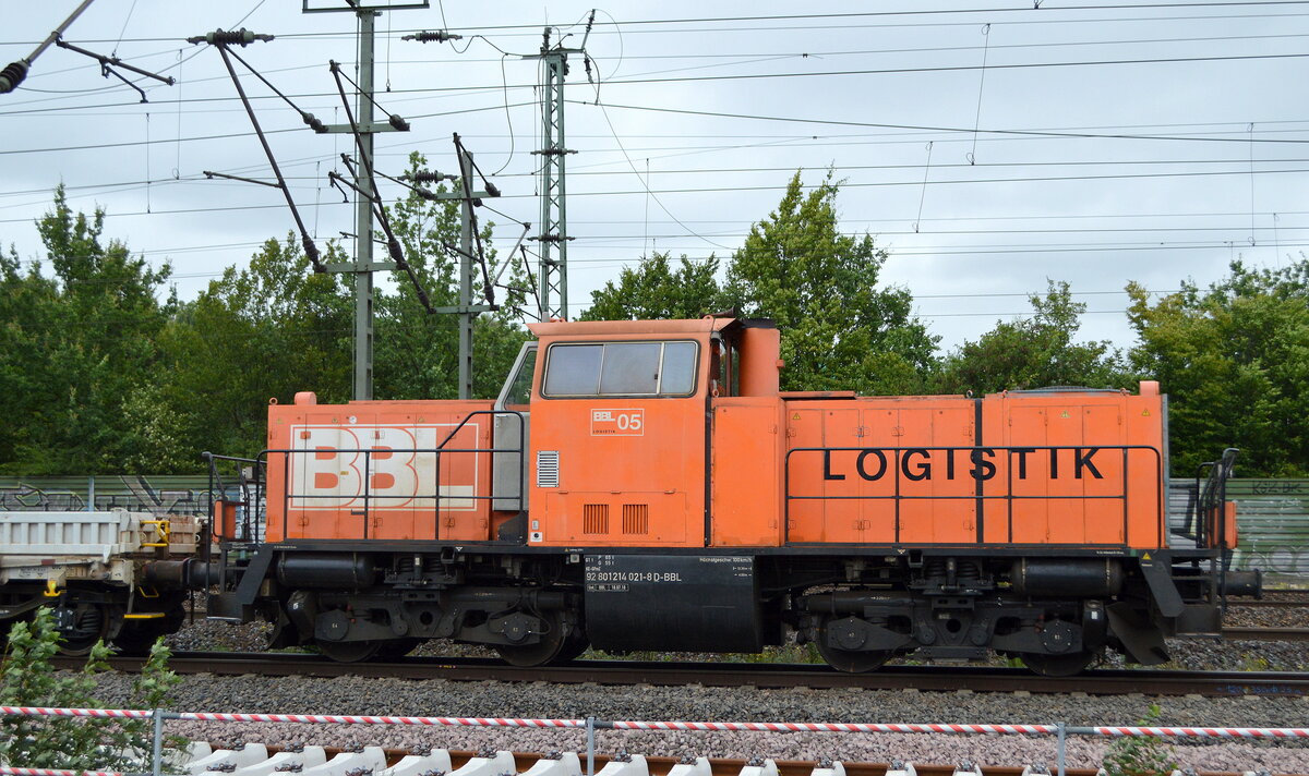 BBL LOGISTIK mit  BBL 05  (NVR:  92 80 1214 021-8 D-BBL ) am 25.08.21 bei Gleisbauarbeiten im Bf. Hamburg-Harburg tätig.