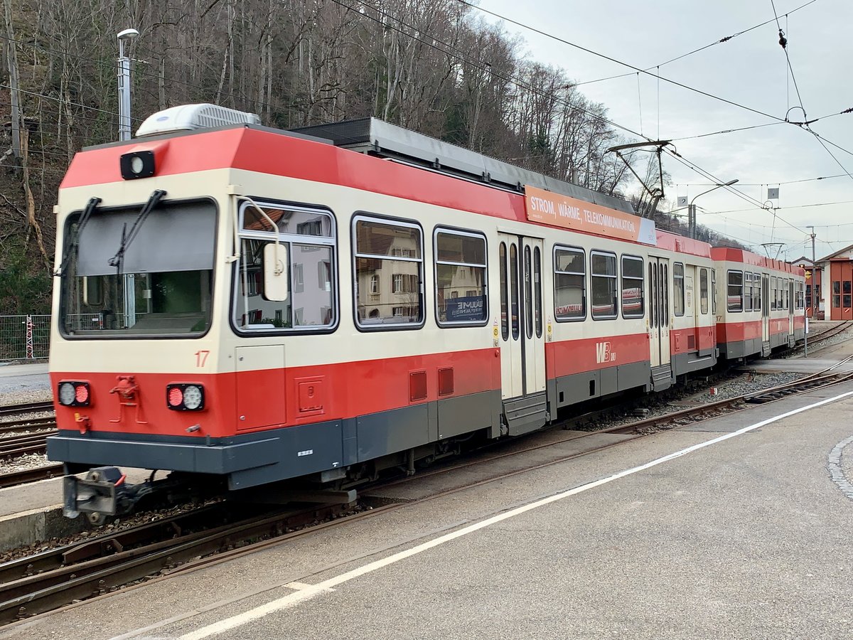 BDe 4/4 17  Waldenburg  der WB am 10.3.21 nach der Abfahrt in Waldenburg.