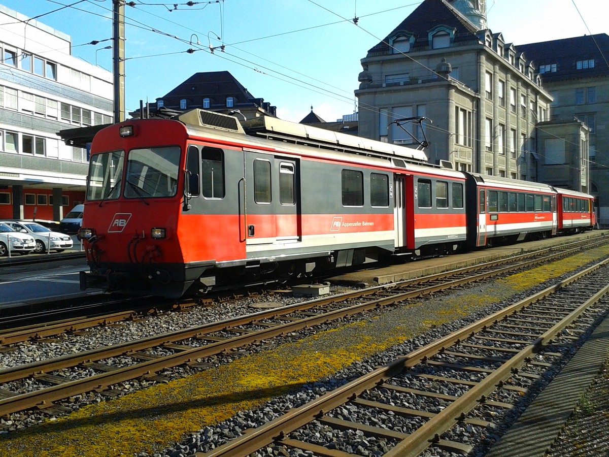 BDeh 4/4 13 als S21 4090 (St. Gallen - Trogen) am 25.7.2015 in St.Gallen