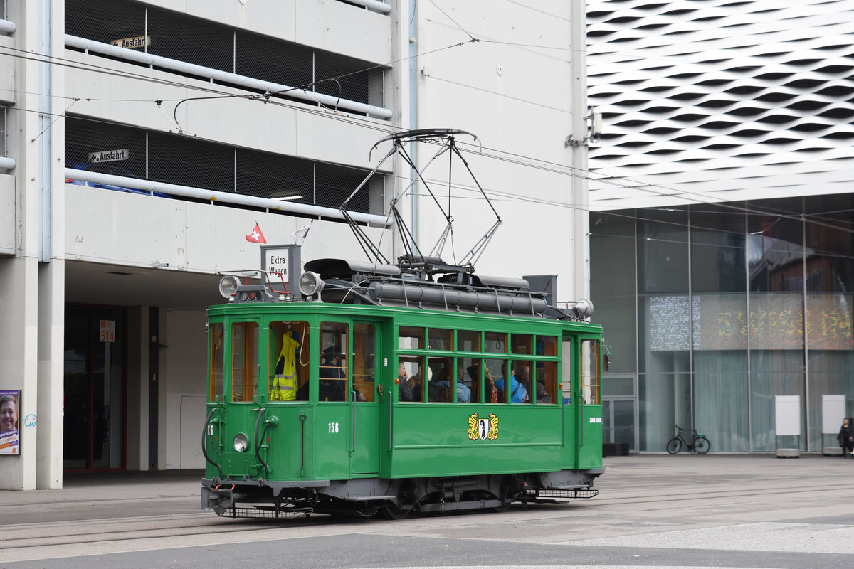 Be 2/2 156  Zum Sod  fährt als Extrafahrt über den Messeplatz. Die Aufnahme stammt vom 05.10.2019.