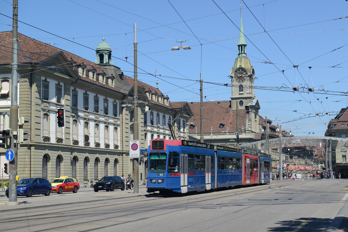 Be 4/10 84
Ici sur la place de la gare de bern

Prise le 13 juin 2021

Be 4/10 84
Hier am Bahnhofsplatz Bern

Aufgenommen am 13. Juni 2021