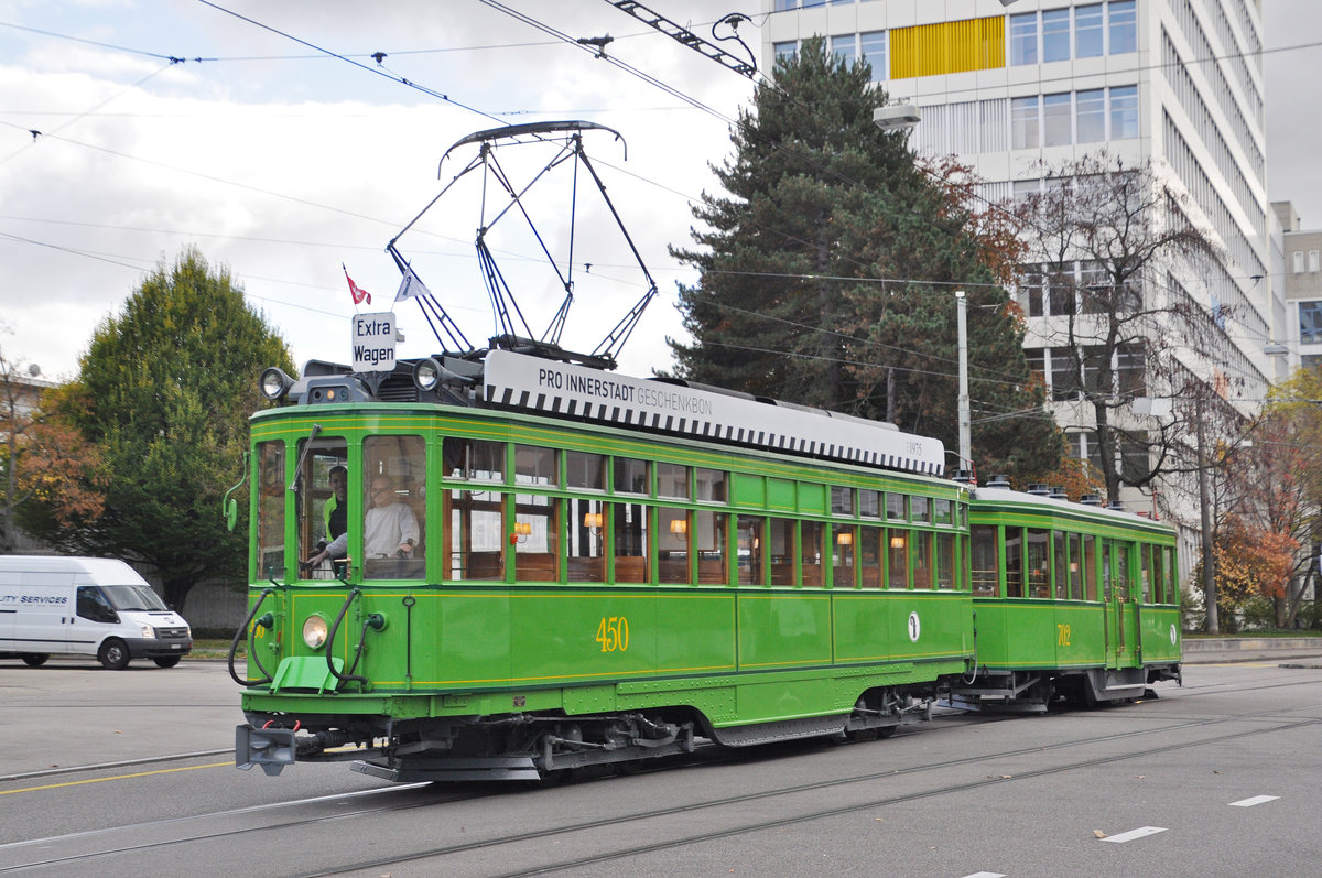 Be 4/4 450  Dante Schuggi  mit dem B3 702, fährt Richtung Wiesenplatz. Die Aufnahme stammt vom 30.10.2017.