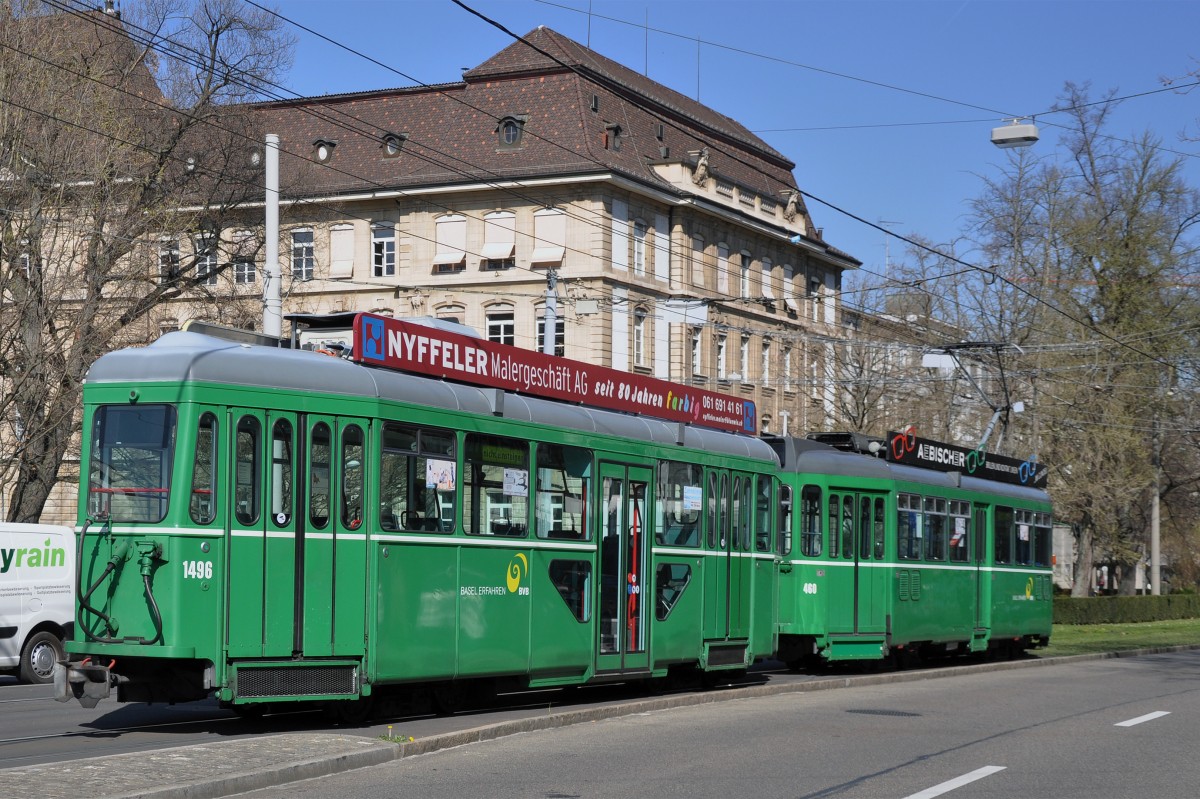 Be 4/4 460 zusammen mit dem B 1496 im Aeschengraben. Die Aufnahme stammt vom 20.03.2014.