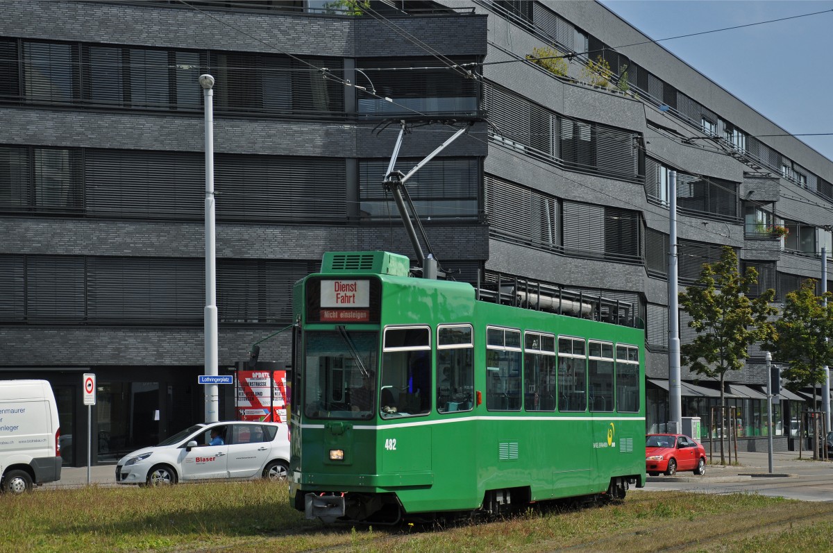 Be 4/4 482 auf einer Probefahrt überquert den Lothringerplatz Richtung Bahnhof St. Johann. Die Aufnahme stammt vom 15.09.2014.