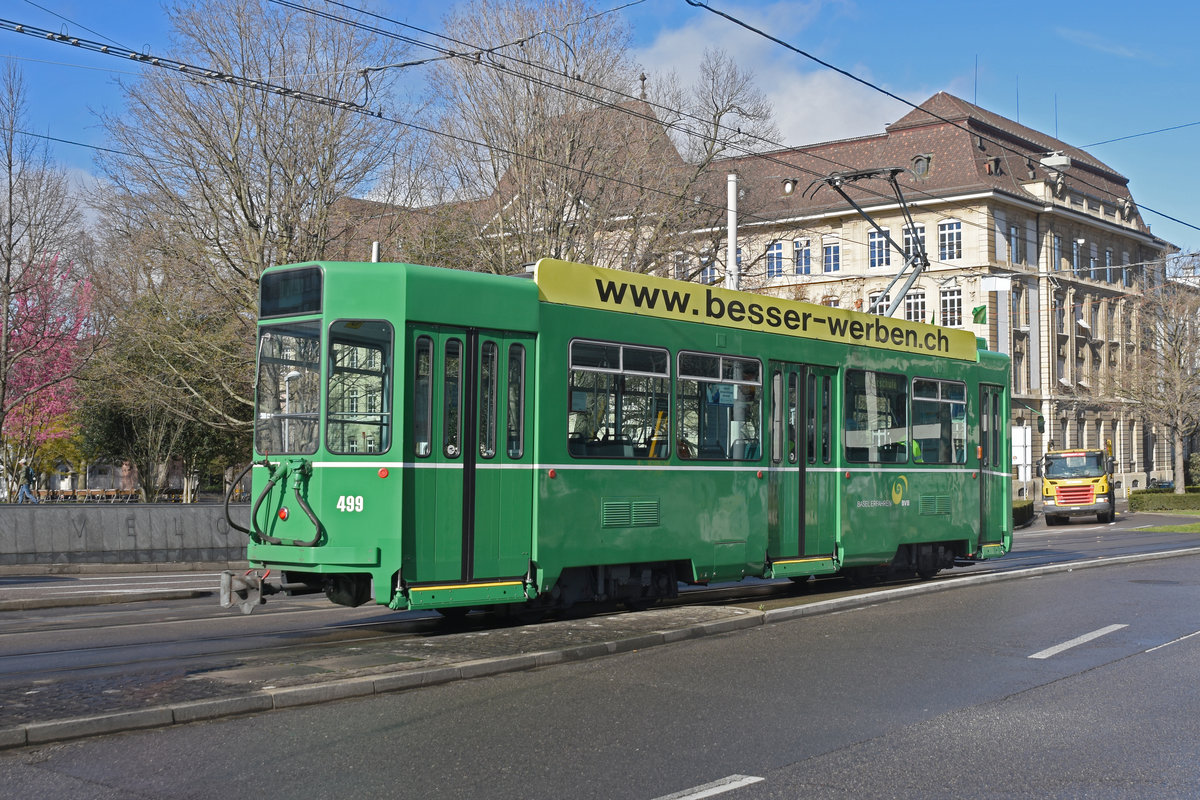 Be 4/4 499 fährt mit der Fahrschule Richtung Haltestelle Aeschenplatz. Die Aufnahme stammt vom 09.03.2020.