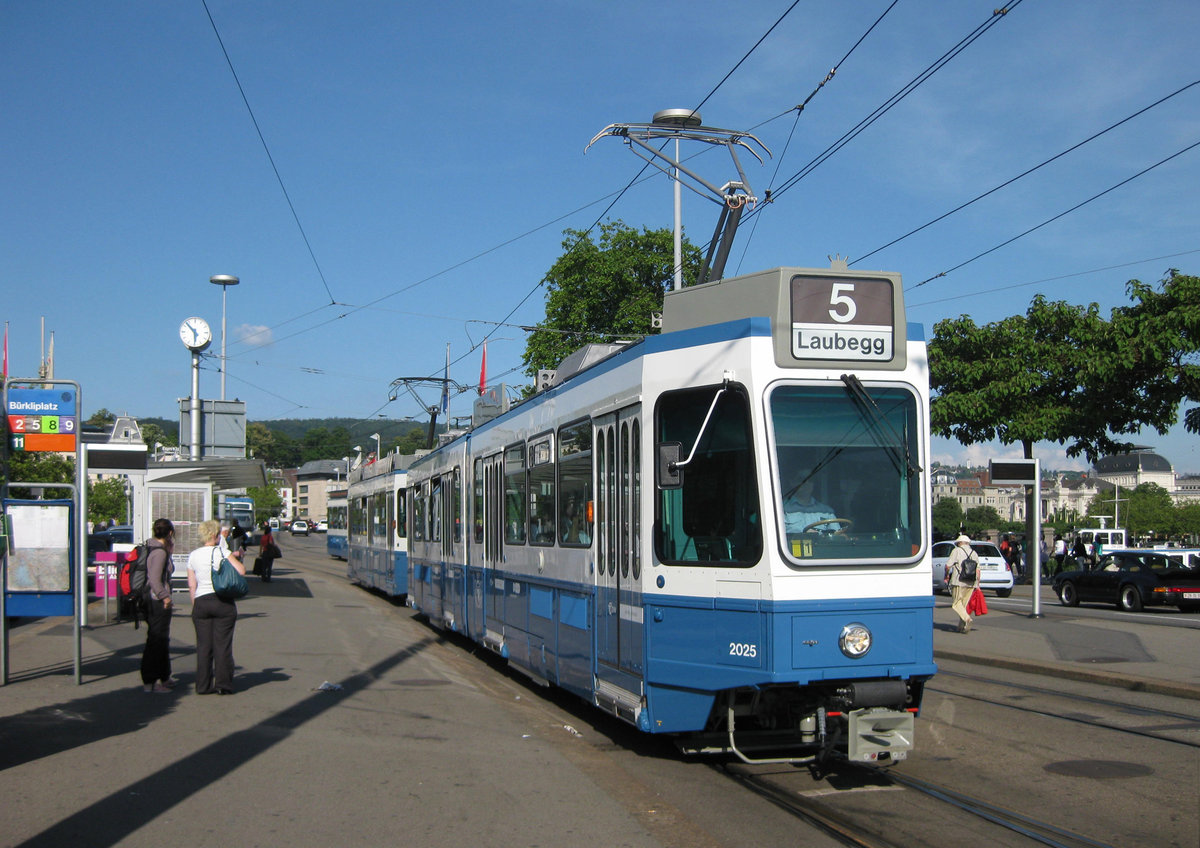 Be 4/6 2025 am Bürkliplatz am 25.06.2009.