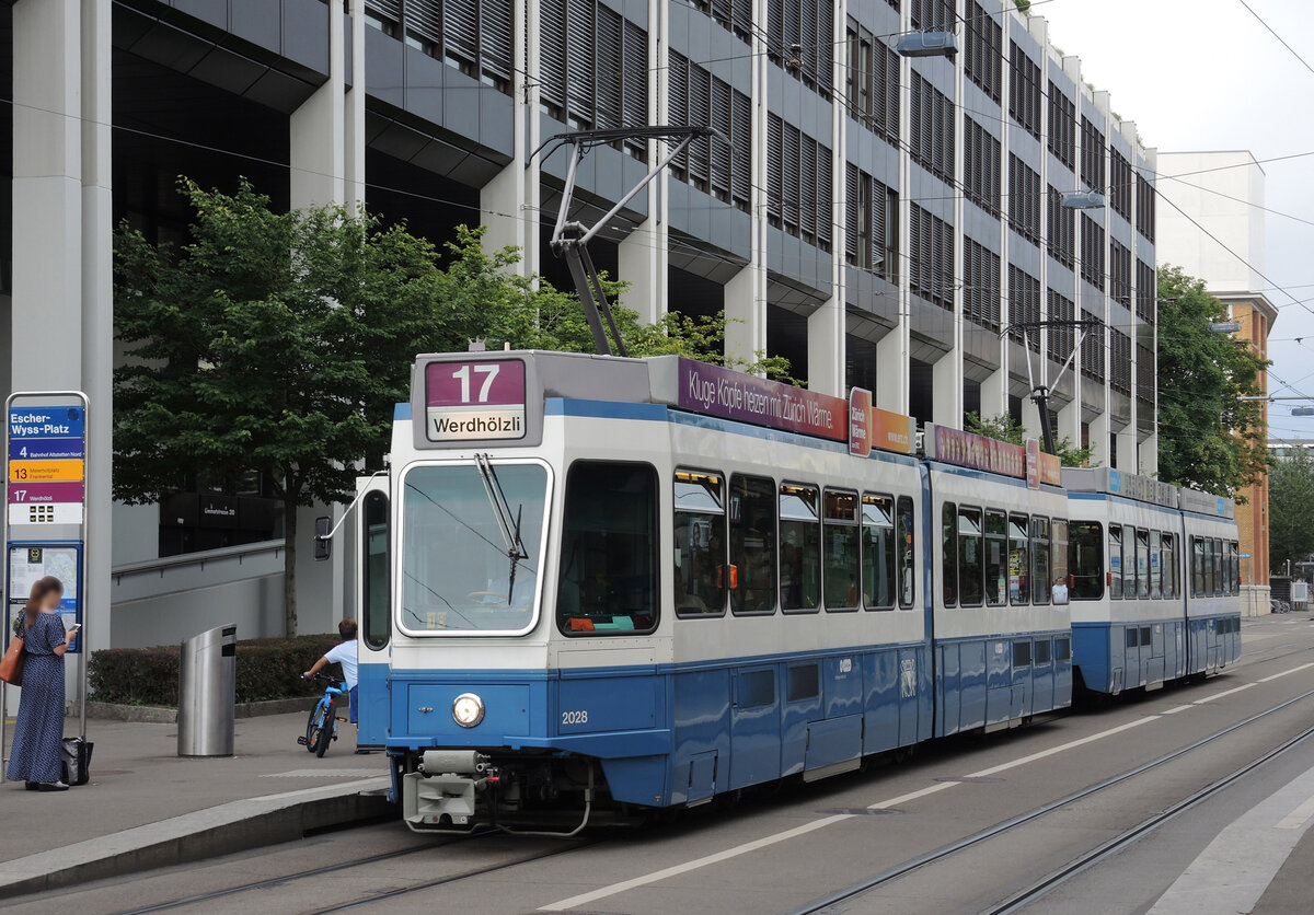 Be 4/6 2028 beim Escher-Wyss-Platz am 18.07.2017.