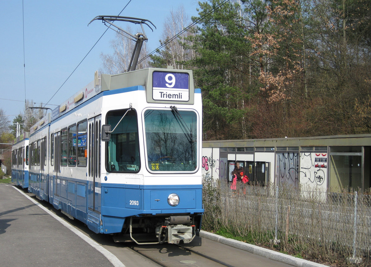 Be 4/6 2093 am Milchbuck am 03.04.2009.