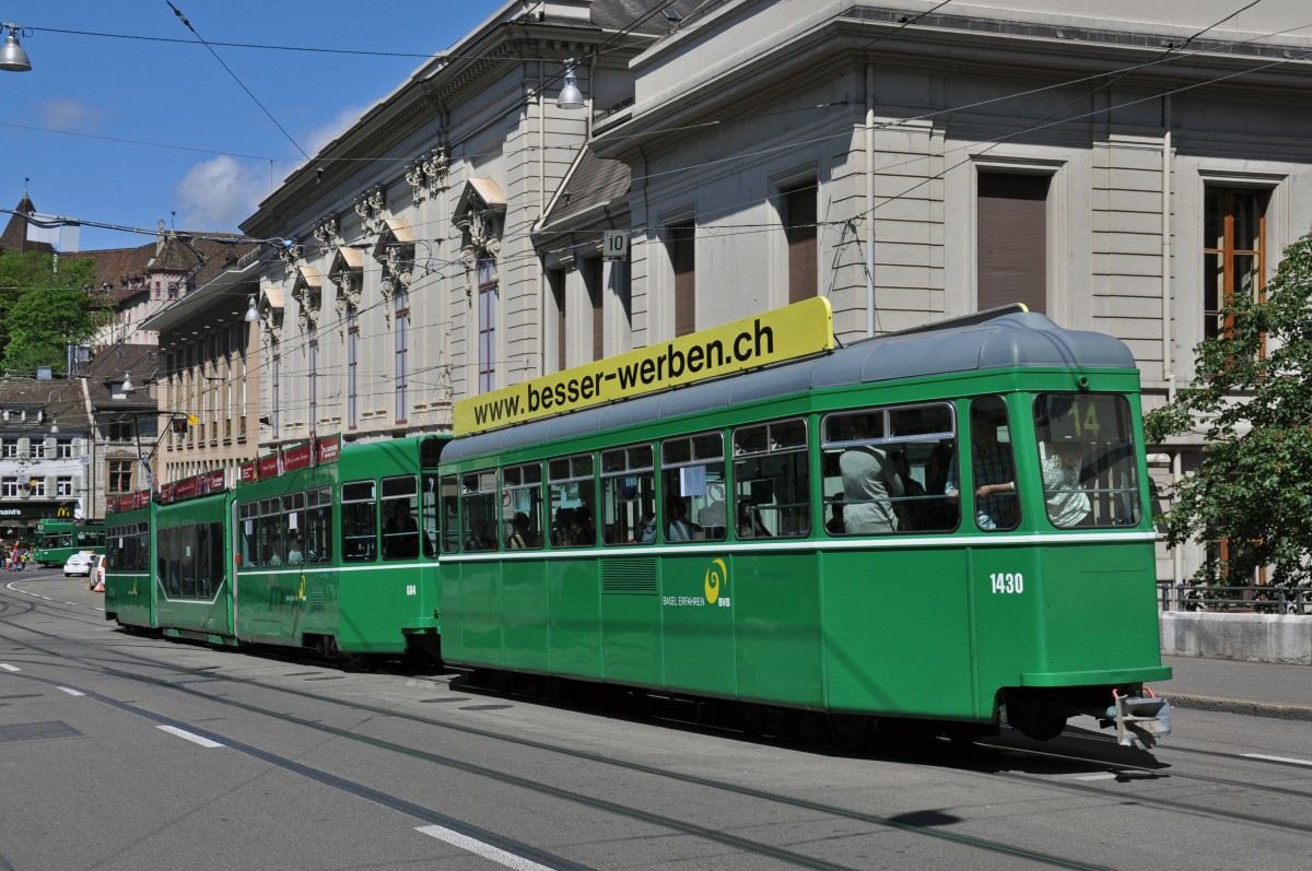 Be 4/6 S 684 zusammen mit dem B 1430 auf der Linie 14 beim Steinenberg. Die Aufnahme stammt vom 23.05.2014.