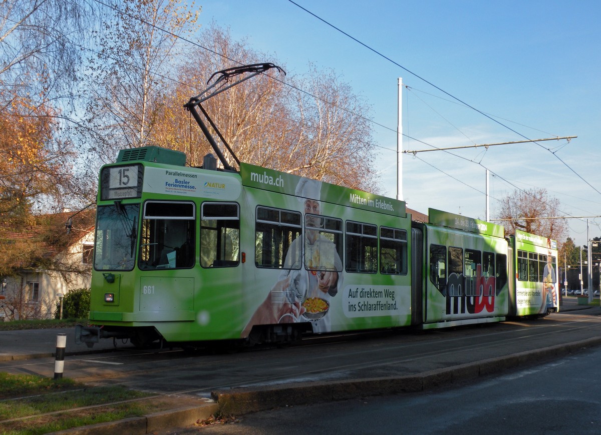 Be 4/6S 661 mit der MUBA Vollwerbung an der Endhaltestelle der Linie 15/16 auf dem Breuderholz. Die Aufnahme stammt vom 04.12.2013.