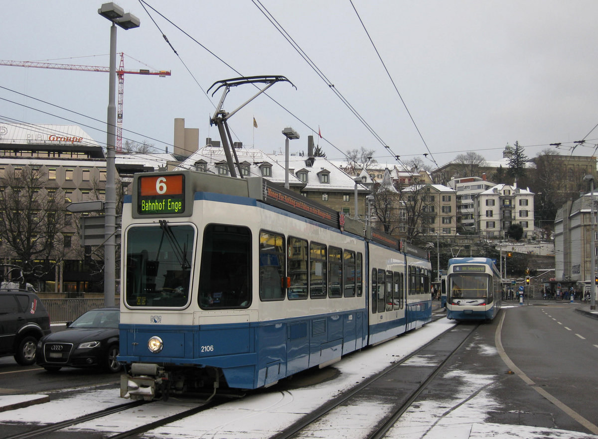 Be 4/8 2106 zwischen Central und Bahnhofstrasse/HB am 15.12.2010.