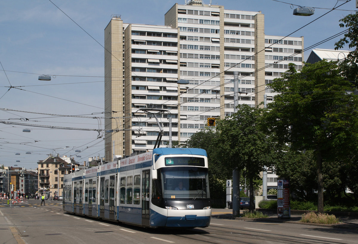 Be 5/6 3038 bei der Haltestelle Kalkbreite am 06.06.2010.