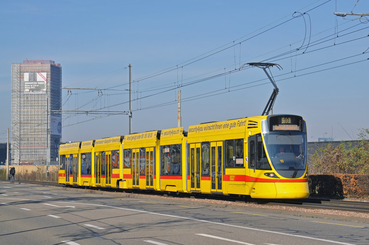Be 6/10 162, auf der Linie 10, fährt zur Haltestelle M-Parc. Die Aufnahme stammt vom 30.11.2016.