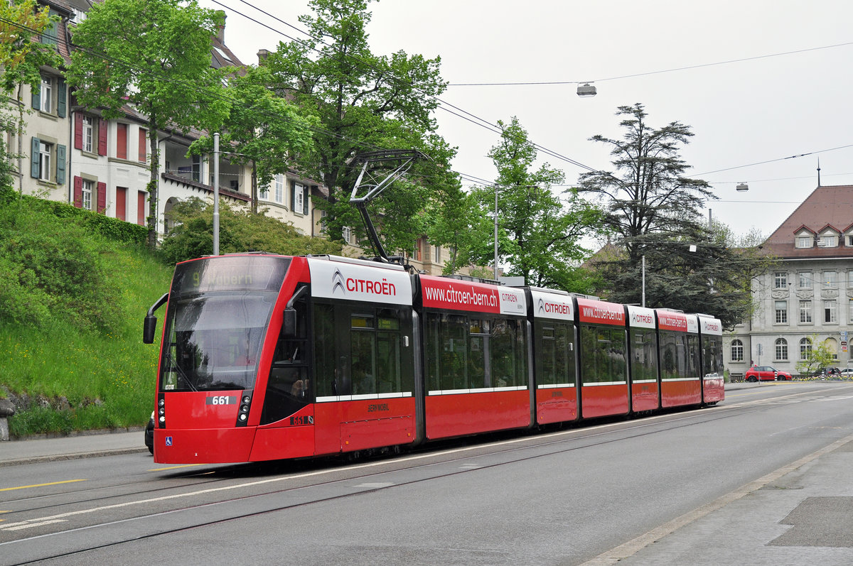 Be 6/8 Combino 661, auf der Linie 9, fährt Richtung Kornhausbrücke. Die Aufnahme stammt vom 09.05.2016.