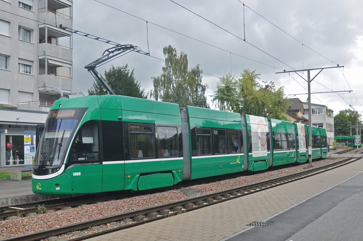 Be 6/8 Flexity 5009, auf der Linie 14, wartet an der Endstation in Pratteln. Die Aufnahme stammt vom 18.09.2017.