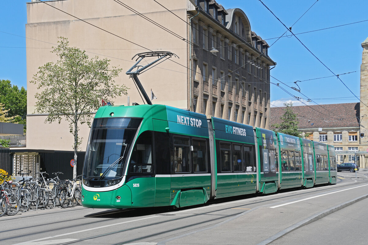 Be 6/8 Flexity 5026, auf der Linie 2, f�hrt am 20.07.2026 zur Haltestelle Gewerbeschule. Aufnahme Basel.