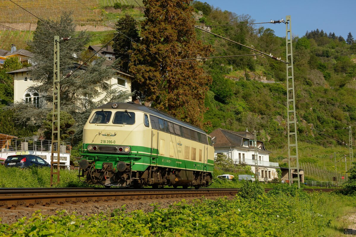 BEG 218 396-0 in Oberwesel, am 13.05.2023.