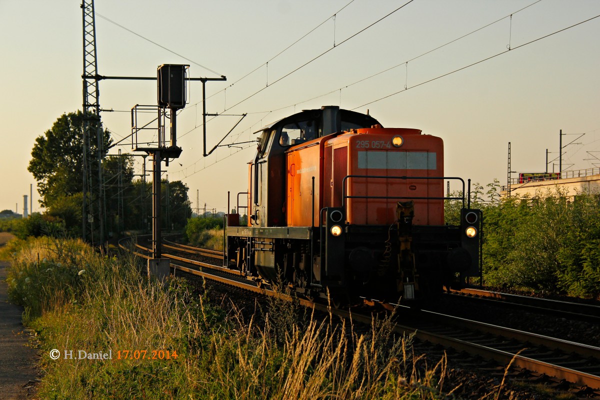 BEG 295 057-4 in K�ln Porz Wahn, Juni 2014. Gru� an den Tf!