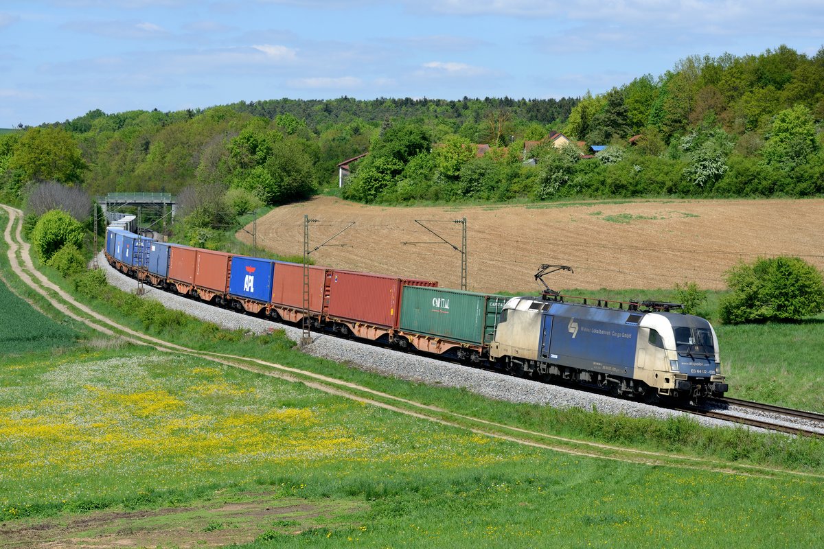 Bei Bedarf verkehrt Sonntags der DGS 42911 von Mühlenwerder nach Enns Hafen. Verkehrsführendes Unternehmen ist die Wiener Lokalbahnen Cargo GmbH. Am 04. Mai 2014 konnte ES 64 U2 020 mit dem gut ausgelasteten Containerzug bei Edlhausen dokumentiert werden.