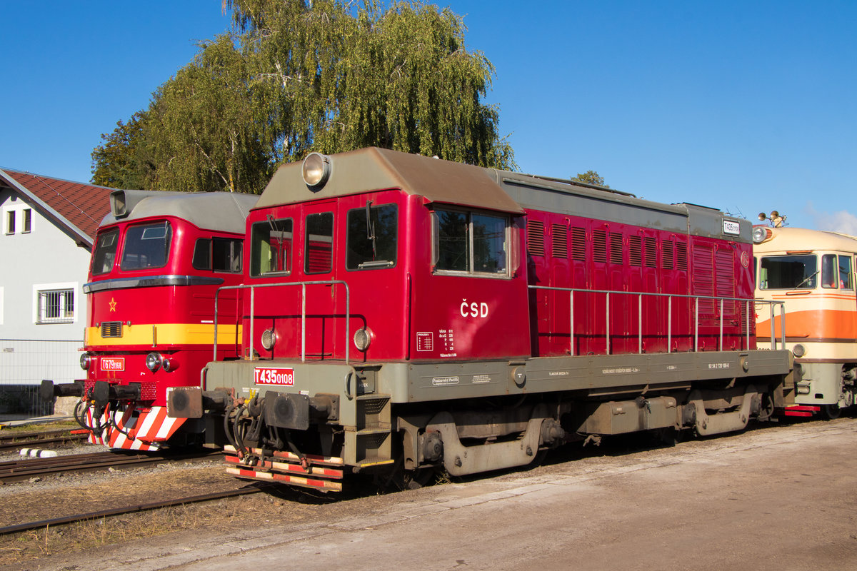 Beim Eisenbahnfest in Benesov waren u.a. T 679 1168 und T 435 0108 zu Gast. Die Aufnahme stammt vom 22. September 2019. 