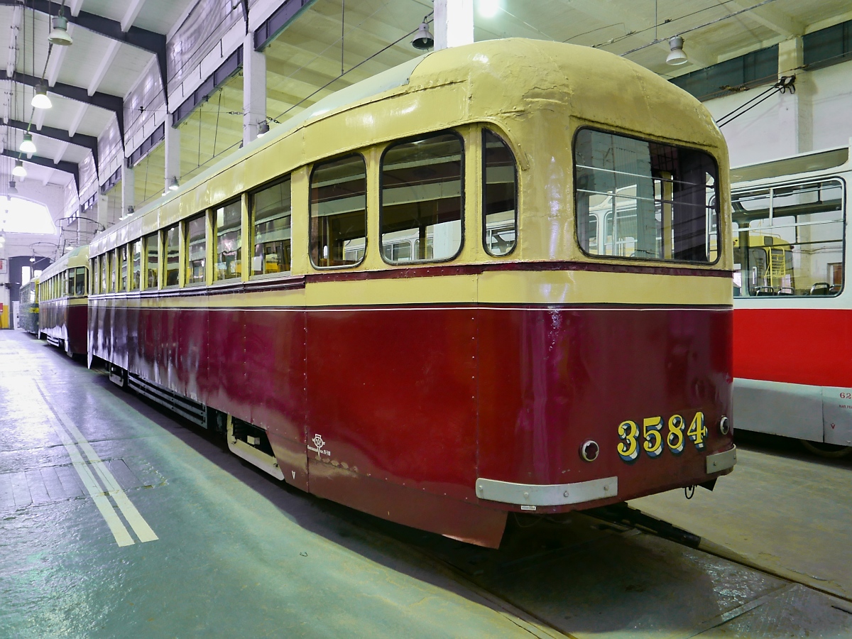 Beiwagen vom Typ LP-47, Nr.3584, im Museum für Elektrotransport in St. Petersburg, 22.10.2017
