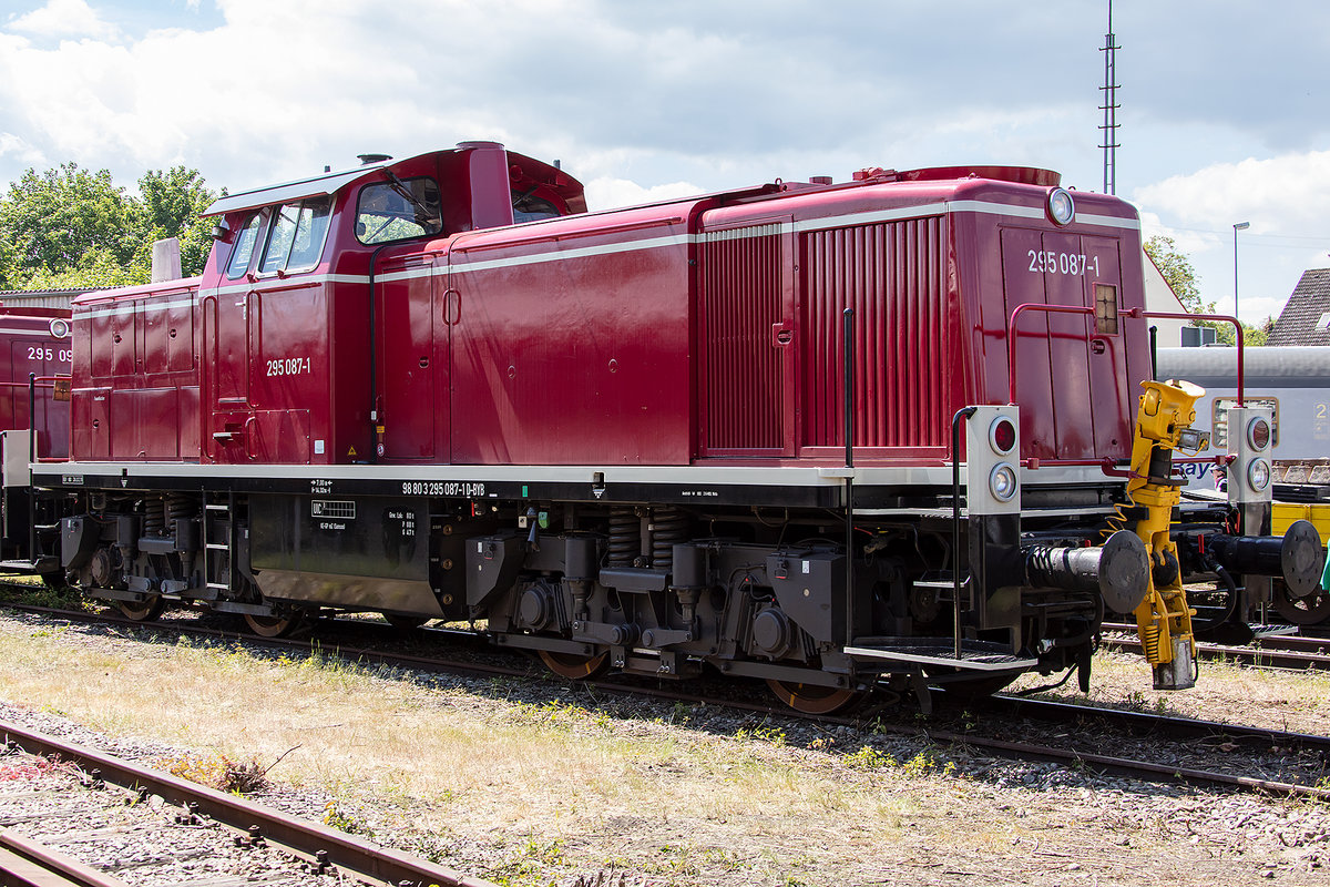 BEM, Diesel-Lok, 295 087-1, 30.05.2019, Nrdlingen


