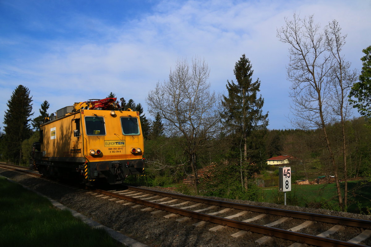 Bereits am Rückweg aus Wies ist SKL X953014-8 bei Gasselsdorf am 22.April 2017