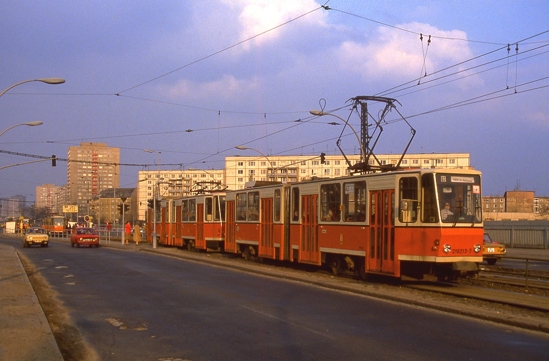 Berlin 219 213, Leninallee / Landsberger Allee, 13.04.1987.