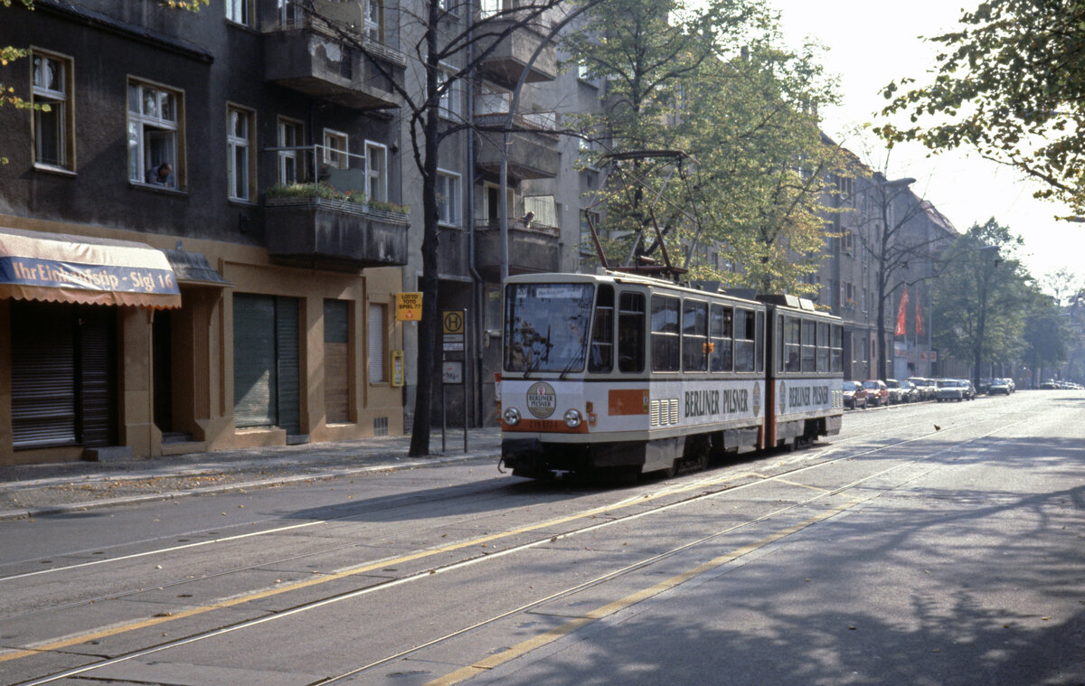 Berlin BVB SL 20 (KT4D 219 072-1 (CKD 1978)) Lichtenberg, Siegfriedstraße am 6. Oktober 1991. - Scan eines Diapositivs. Kamera: Leica CL.