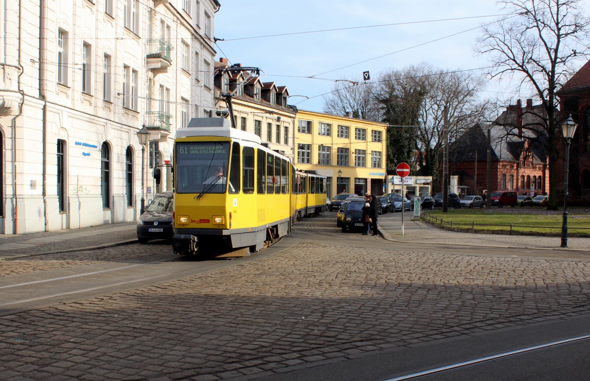 Berlin BVG SL 61 (KT4D) Köpenick, Kirchstraße / Alt-Köpenick am 4. März 2016.