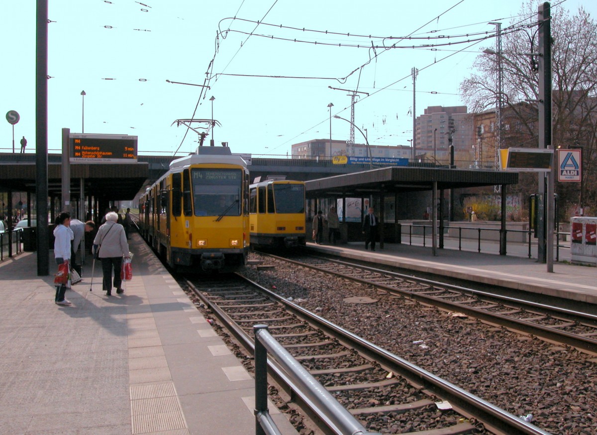 Berlin BVG SL M4 (KT4Dt) S Greifswalder Strasse am 6. April 2009.