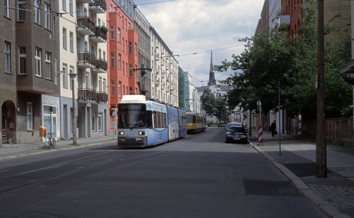 Berlin BVG SL M8 (GT6N) Mitte, Wöhlertstraße im Juli 2005. - Scan eines Diapositivs. Film: Kodak Ektachrome ED 3. Kamera: Leica CL.