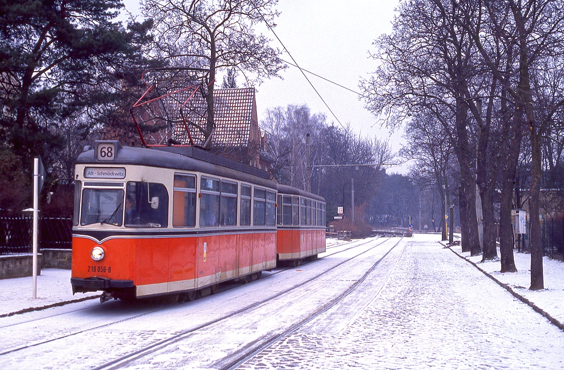 Berlin Tw 218 056, Bw 268 108, Vetschauer Allee, 19.02.1994.