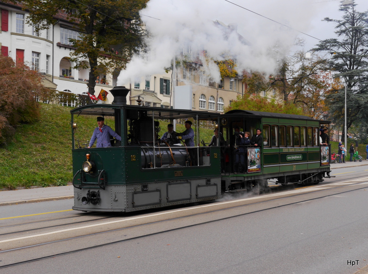 Bern Mobil / Tramverein Bern - Dampftram G 3/3 12 mit Beiwagen C 31 unterwegs an der Tramparade anlässlich der 125 Jahr Feier des Berner Tram am 11.10.2015
