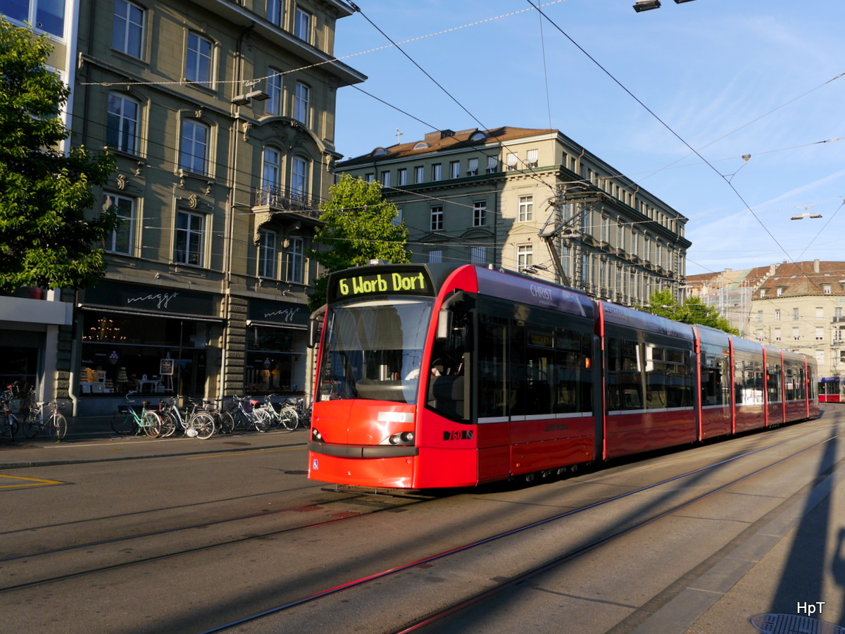 Bern Mobil - Morgen um 07.05 am 26.07.2015 Tram Be 6/8 760 unterwegs auf der Linie 6 kurz vor der Haltestelle beim Bahnhof Bern 