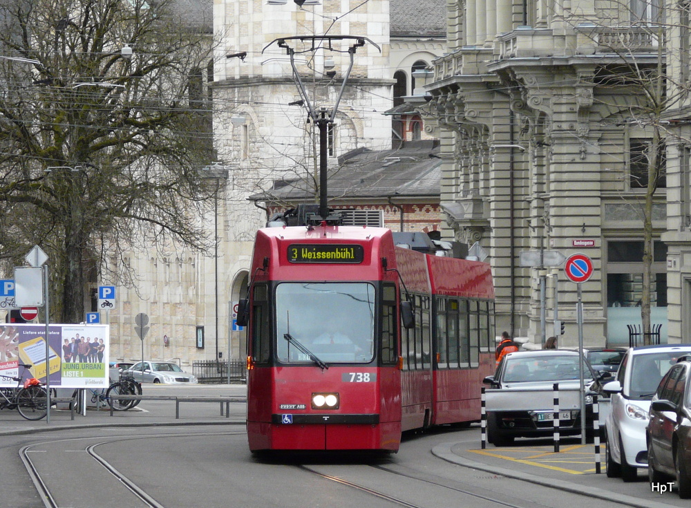 Bern mobil - Tram Be 4/8 738 unterwegs auf der Linie 3 in Bern am 01.03.2014
