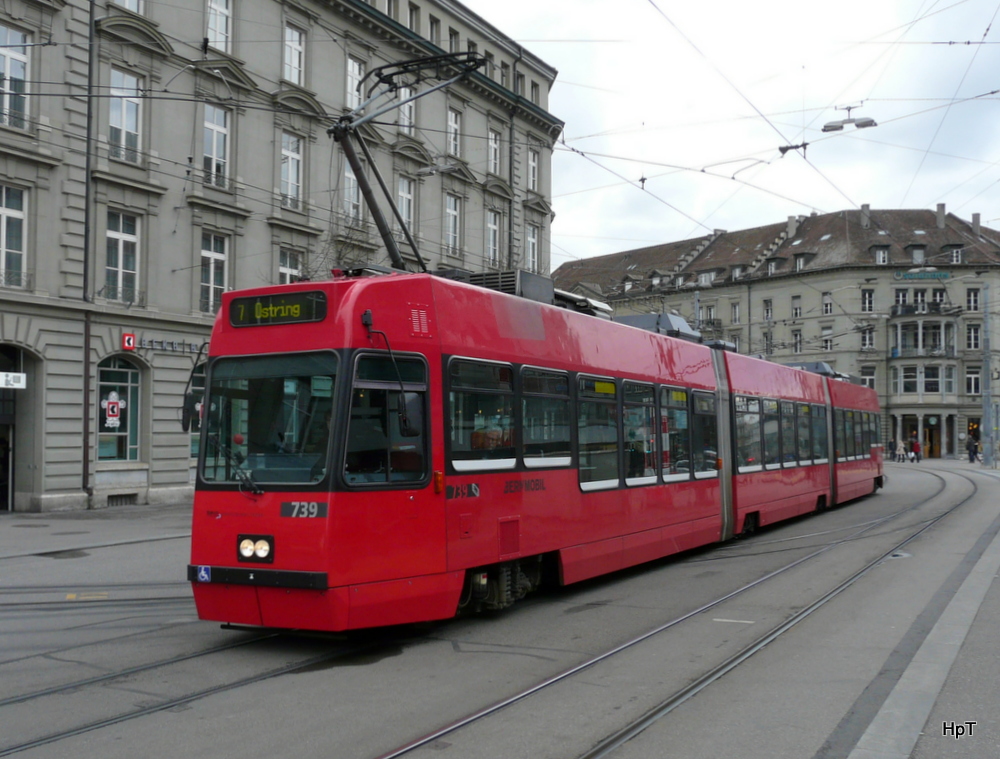 Bern mobil - Tram Be 4/8 739 unterwegs auf der Linie 7 in Bern am 01.03.2014