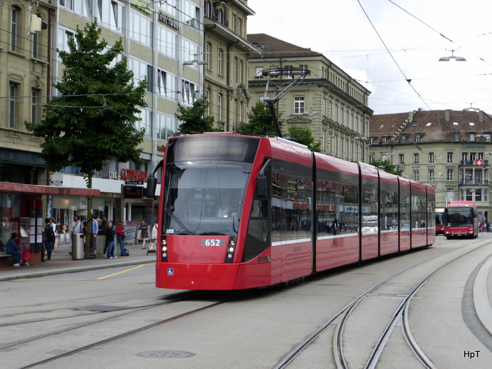 Bern mobil - Tram Be 6/8  652 unterwegs auf der Linie 9 in Bern am 29.07.2014