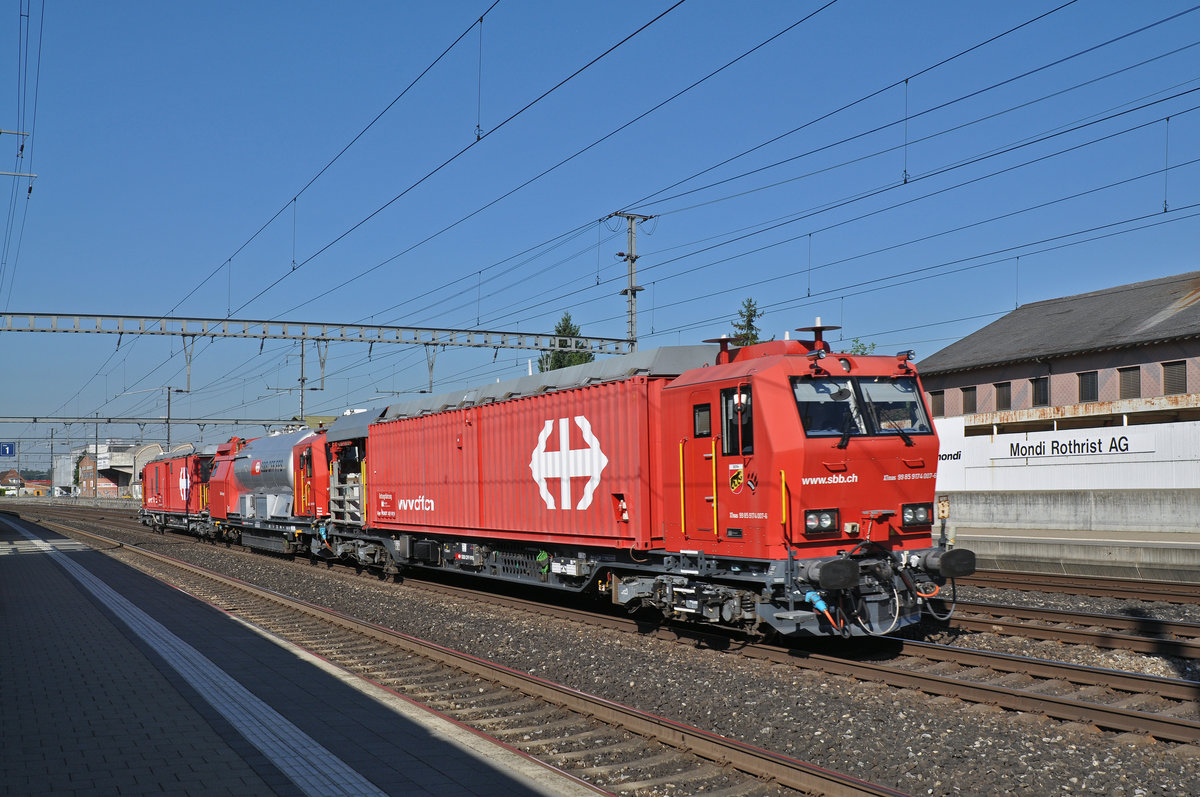 Berner Löschzug 99 85 9174 007-6 durchfährt den Bahnhof Rothrist. Die Aufnahme stammt vom 25.08.2016.