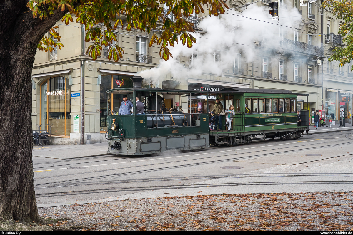 Berner Tramway Gesellschaft Dampftram G 3/3 12 und C4 31 am 20. Oktober 2019 am Hirschengraben.