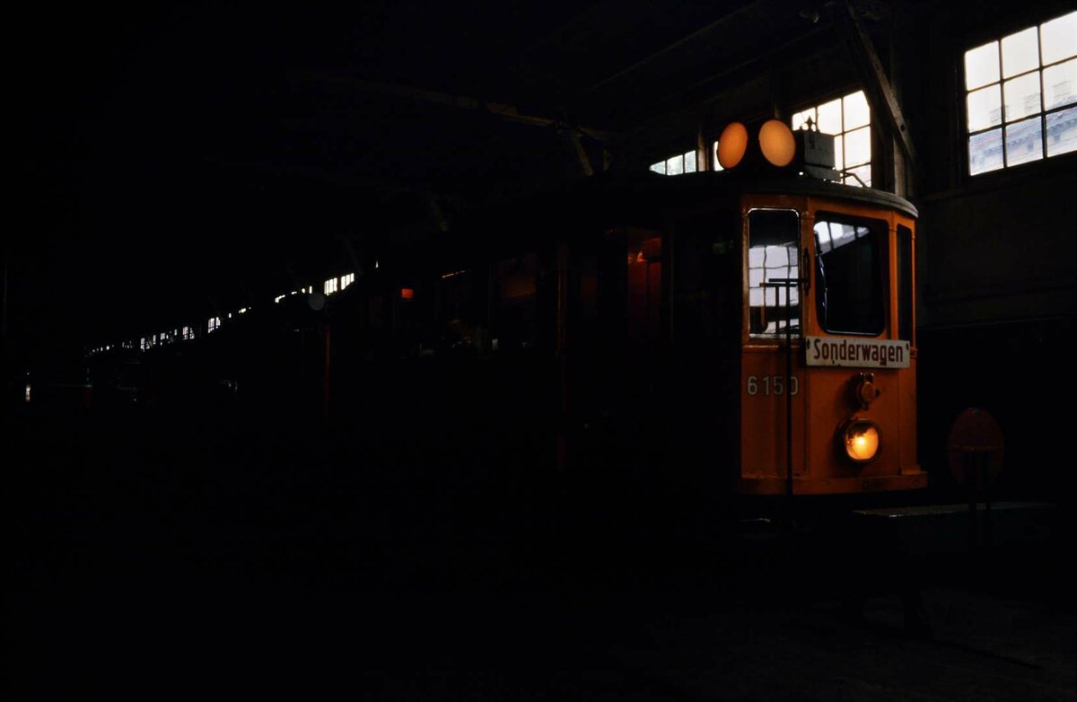 Betriebsbahnhof Michelbeuern (?), ATW 6150 der Wiener Elektrischen Stadtbahn, 16.08.1984 