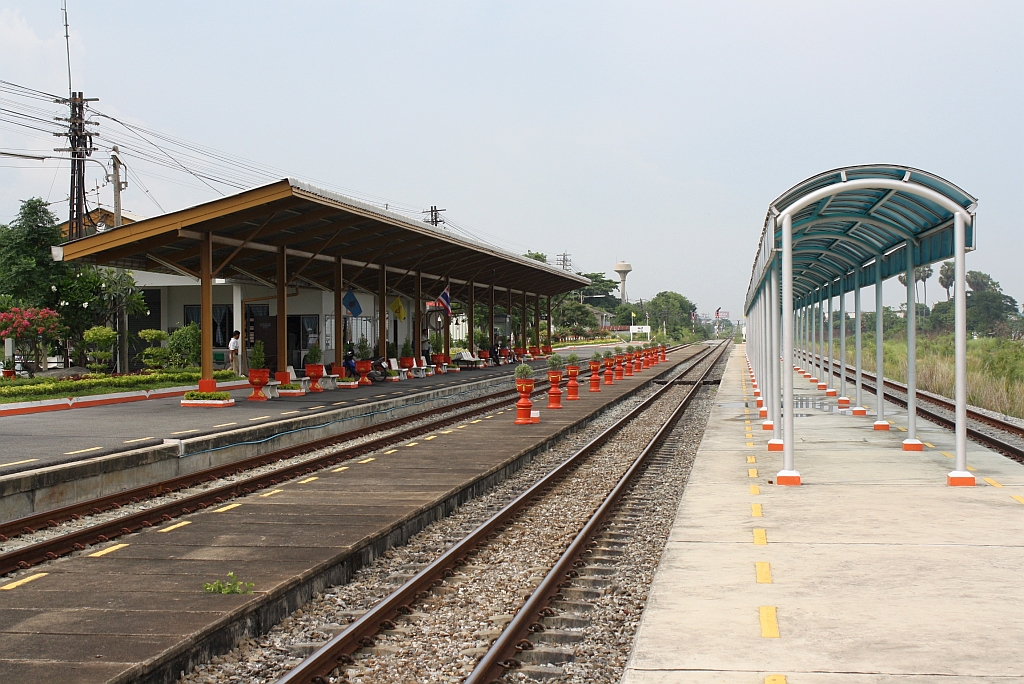 Bf. Chon Buri, Blickrichtung Chachoengsao Junction, am 30.Mai 2013.