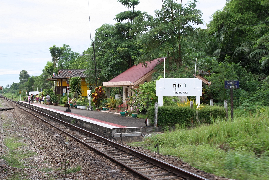 Bf. Thung Kha, Blickrichtung Ban Thung Pho Junction, am 19.Mai 2013. 

