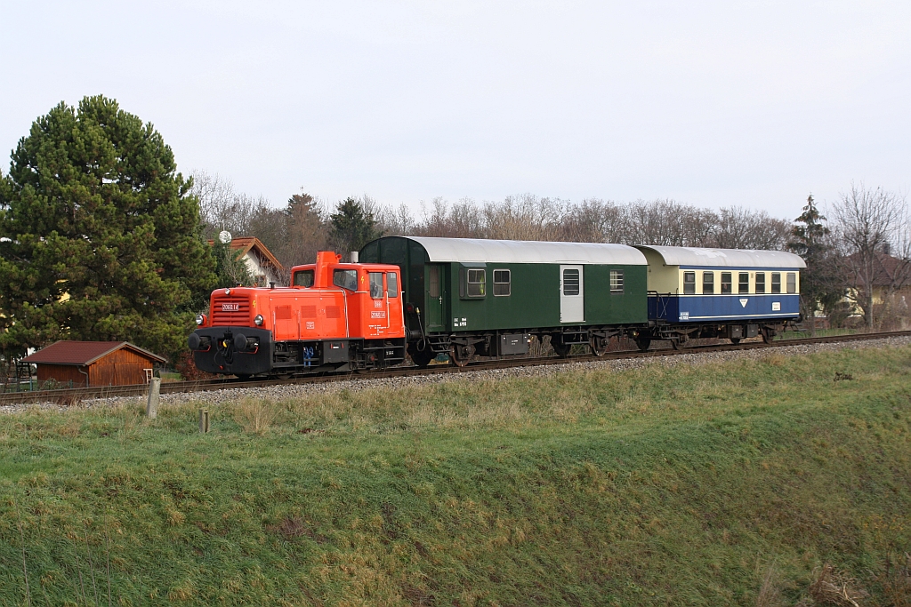 BIF 2060.14 am 22.November 2015 mit dem SBED 93960 kurz vor Wilfersdorf-Hobersdorf.