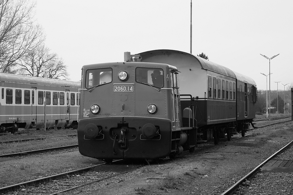BIF 2060.14 mit dem SBED 93959 am 22.November 2015 in Mistelbach LB.