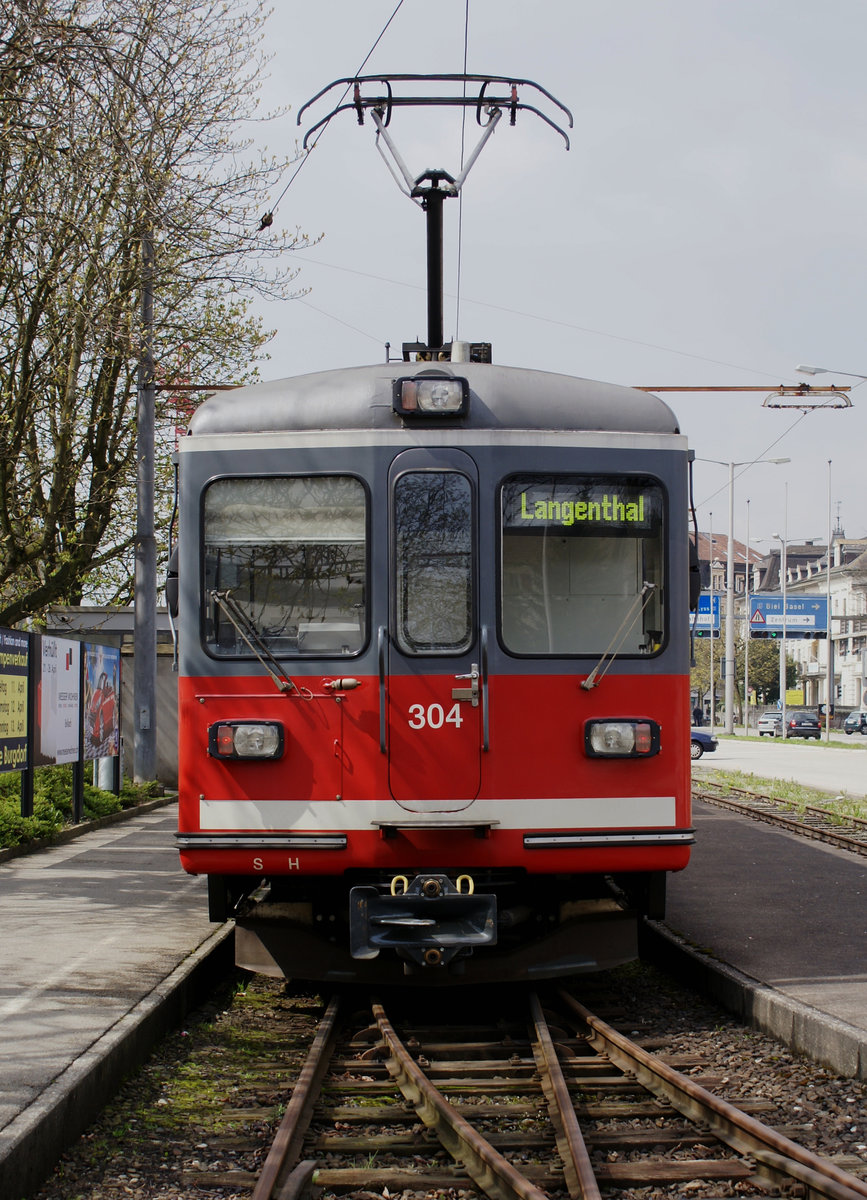 BIPPERLISI.
Die in Langenthal stationierten ASm Be 4/4 Triebwagen 101-104, 107, 301-304.
Stand Juli 2008.
Be 4/4 304  WIEDLISBACH  ehemals SNB Be 4/4 86  WIEDLISBACH  in Solothurn-HB am 12. April 2008.
In das Seeland verschoben für den Kiesverkehr.
Foto: Walter Ruetsch 