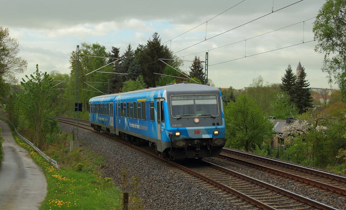 Blauer 928/628 423 der Gräubodenbahn auf den Weg von Mühldorf nach Chemnitz. Aufgenommen am 30.4.2018 bei Plauen 