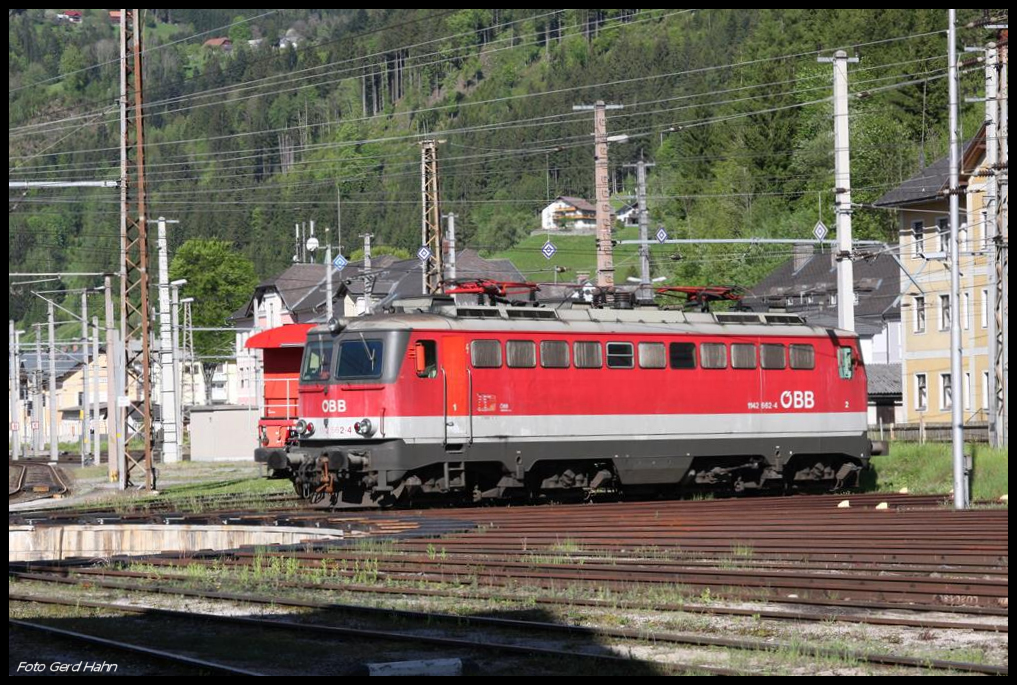Blick am 13.5.2017 in das BW Seltzthal, wo 1142.662 allein im Außenbereich abgestellt war.