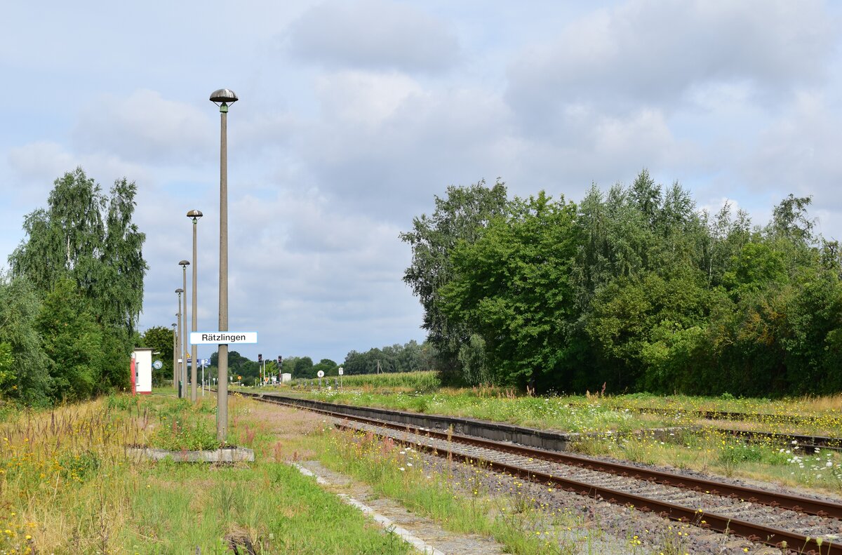 Blick auf den Bahnhof Rätzlingen.

Rätzlingen 01.08.2021